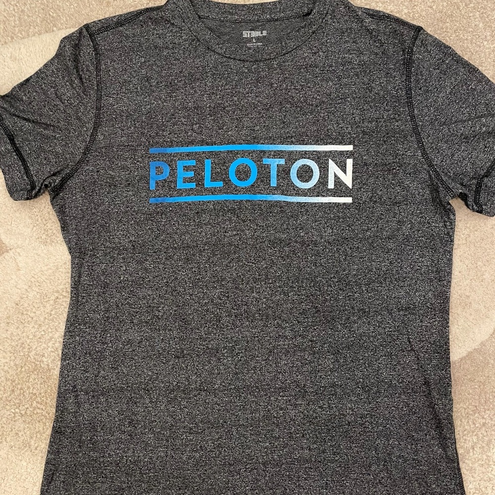 Peloton Women’s Large Tshirt